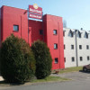 BRIT HOTEL BAILLET EN FRANCE